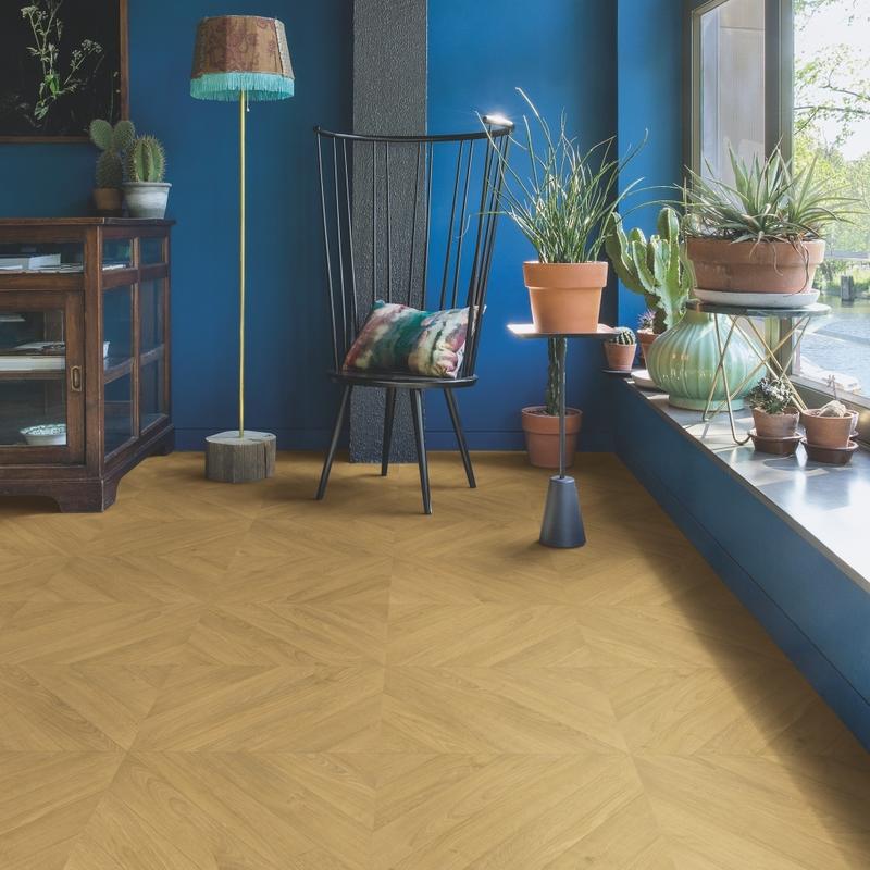 Quickstep Impressive Laminate Flooring Pattern Chevron Oak Natural product-4