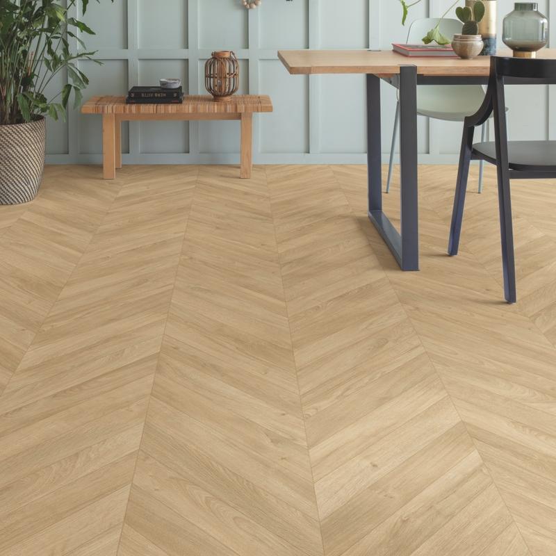 Quickstep Impressive Laminate Flooring Pattern Chevron Oak Medium product-2