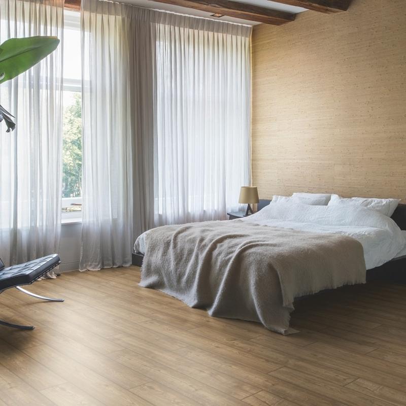 Quickstep Impressive Laminate Flooring Scraped Oak Grey Brown product-1