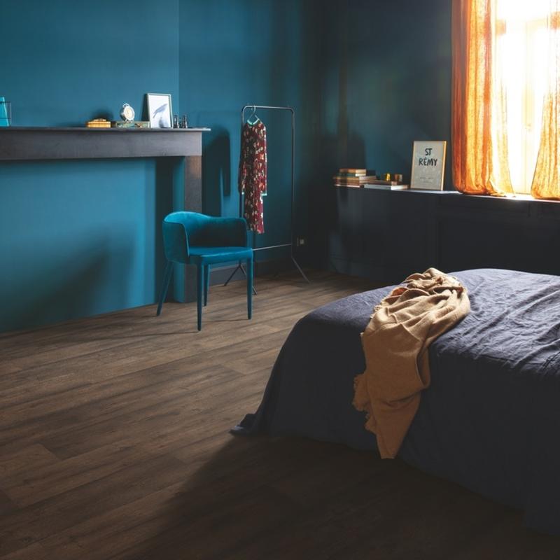 Quickstep Capture Laminate Flooring Waxed Oak Brown product-2