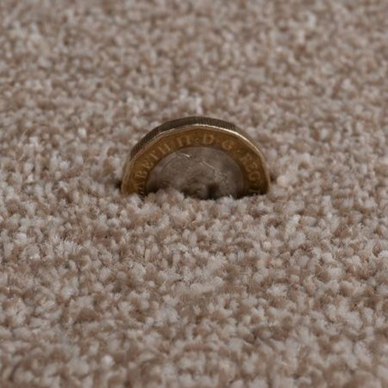 Grangewood Beige Saxony Thick Carpet