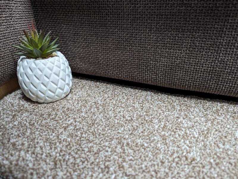 Kingston Saxony Light Brown Carpet