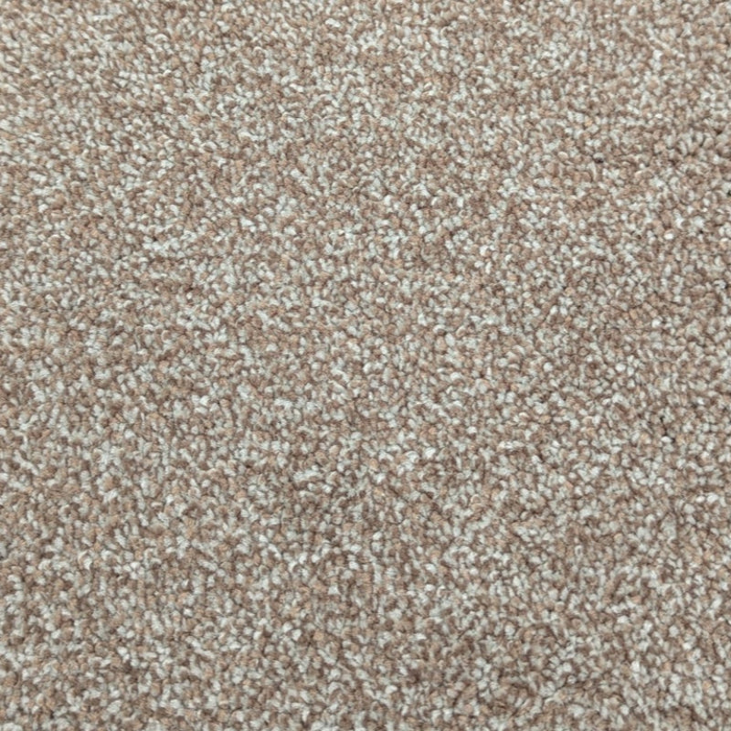Willow Deluxe Beige Saxony Thick Carpet